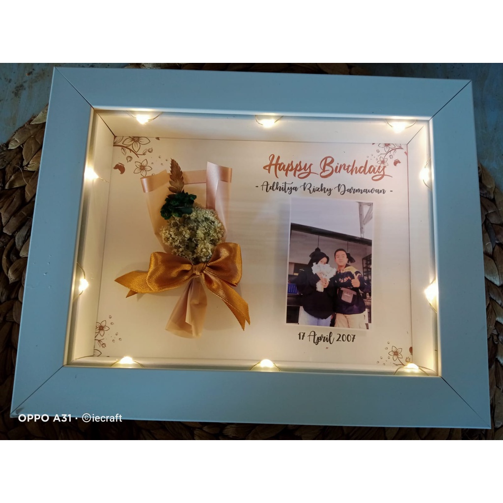 1 HARI JADI Flower in Frame  Polaroid Frame Kado Pernikahan Kado Wisuda Kado Ultah Kado Ulang Tahun Kado Anniversary Kado Tunangan ukuran 15x20 cm