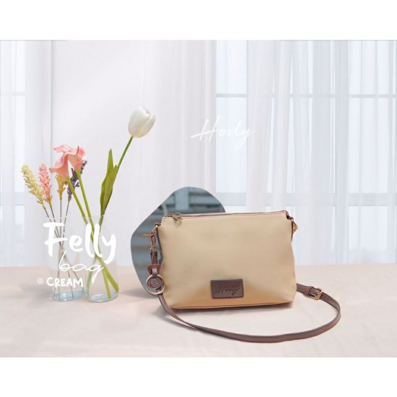 Felly bag by hodybag / Sling wanita terlaris / Sling bag murah / tas selempang wanita