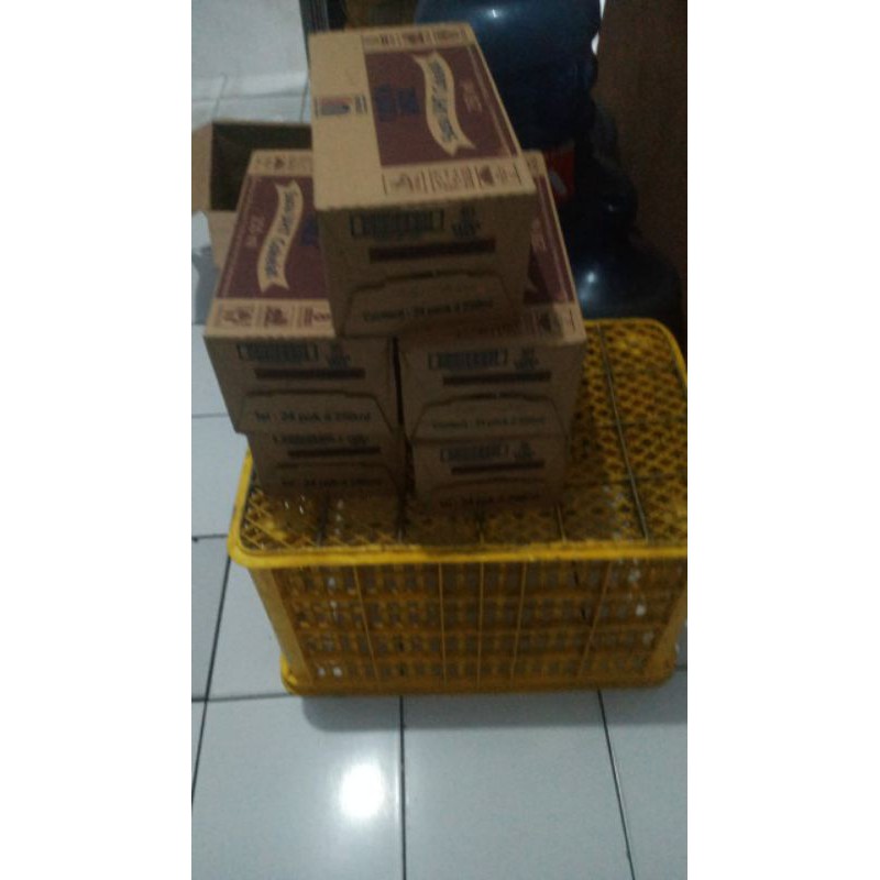 

susu ultra milk rasa cokelat 250 mil