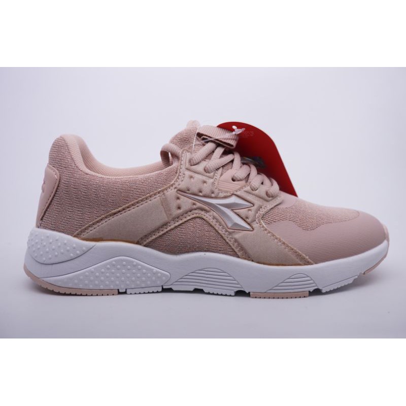 diadora saverio dusty pink