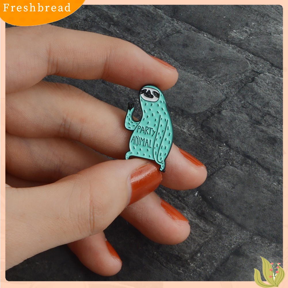 [ TERLARIS]Cute Tree Sloth Pattern Clothes Lapel Badge Decor Cartoon Enamel Brooch Pin