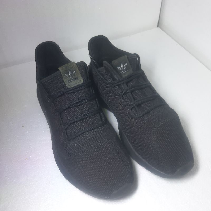 adidas ape 779001 tubular