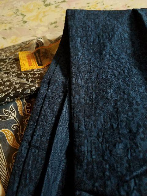 Cibulan Primisima Putihan Dan Embos Batik Modern