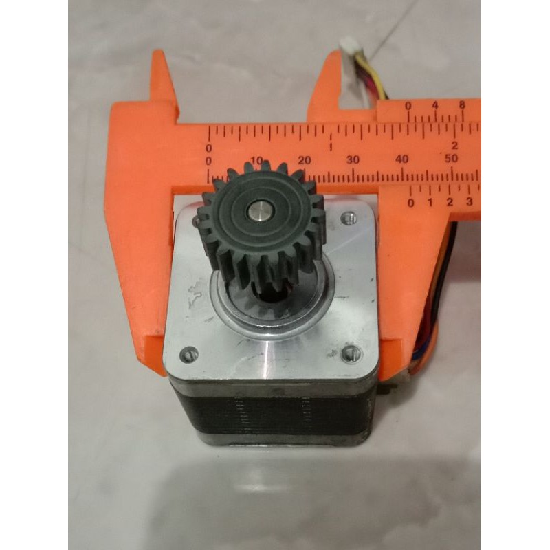 Lot 3 pcs stepper motor Nema 17 bekas copotan mesin fotocopy