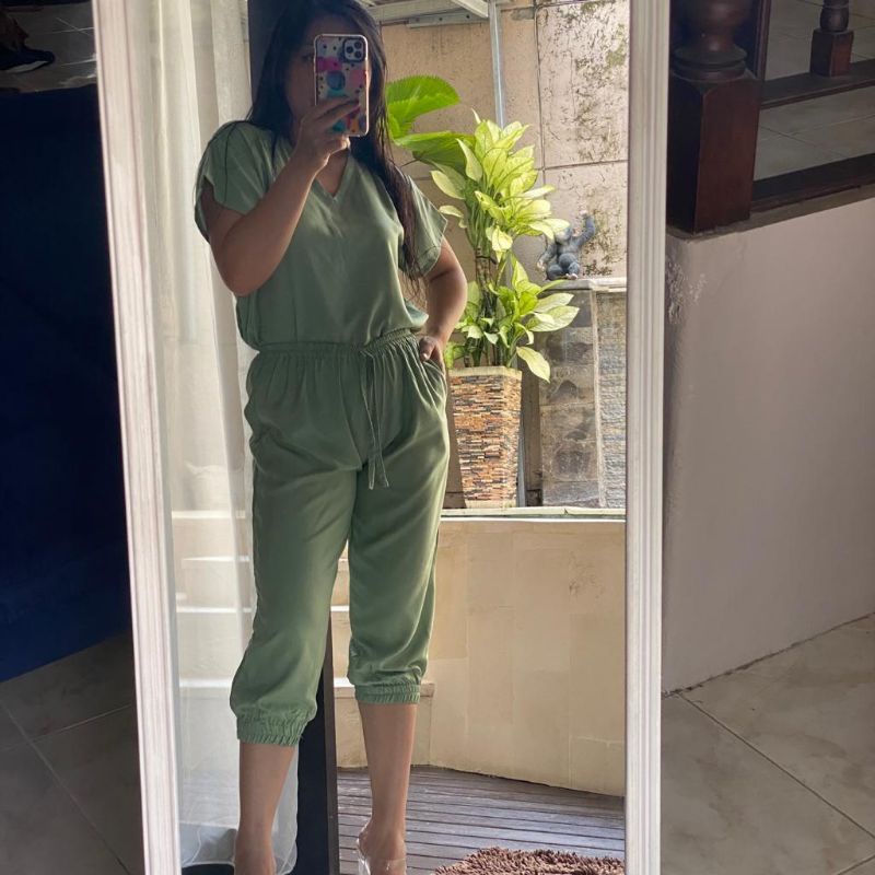 Setelan One set Alicia jogger polos Wanita-Mint