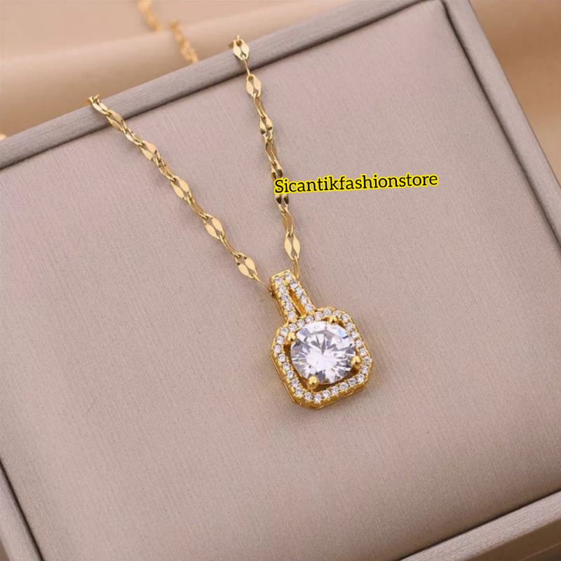 Kalung Titanium Wanita Gold Liontin Mata Satu Kristal Terlaris Anti Karat selamanya Kalung Wanita Liontin Mata Satu Terbaru Kekinian Fashion Wanita Perhiasan Wanita Gold