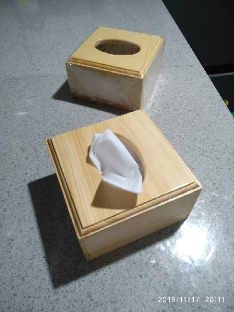 Kotak Tisu Kayu / Tempat Tisu Warna Natural 14 x 14 x 8 / Box Tissue (hi grade)