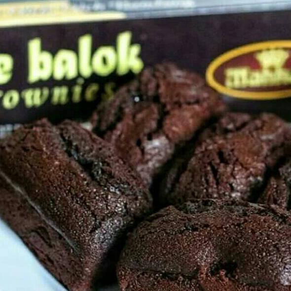 

R3stok lagi Kue Balok Brownies Mahkota coklat lumer isi 10 pcs kuliner kekinian oleh oleh khas Bandu