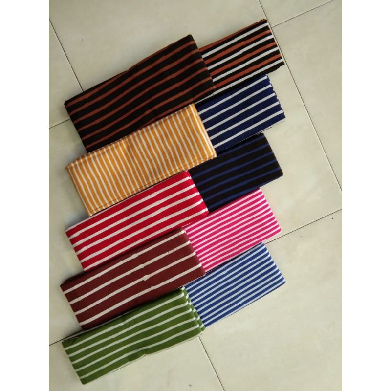 kain batik lurik