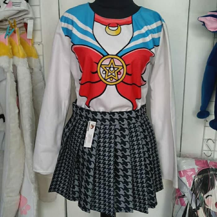 KAOS SAILOR MOON