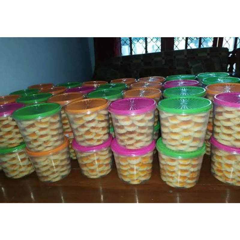 

kue kacang jember original