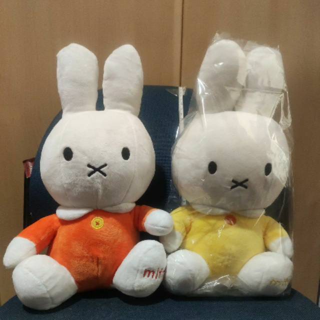 Boneka Kelinci Miffy ukuran Besar