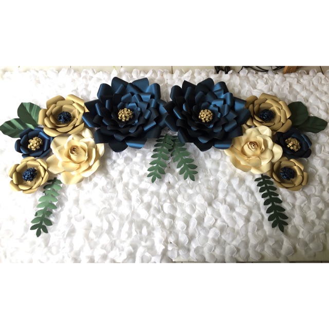 

Paper flowers/ bunga kertas ready stock