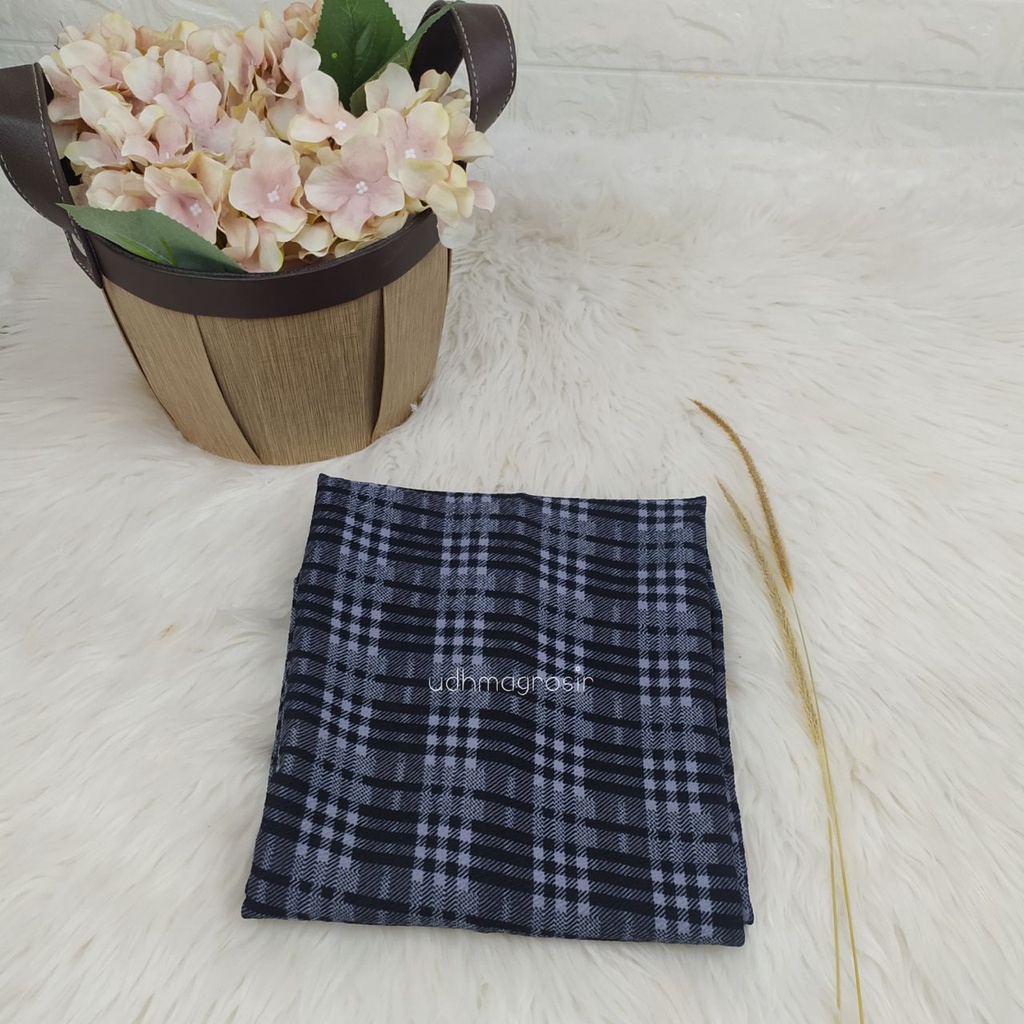 Jumbo Rok Motif Kotak / Span Tartan premium Super Jumbo-A1 Span TTN GREY