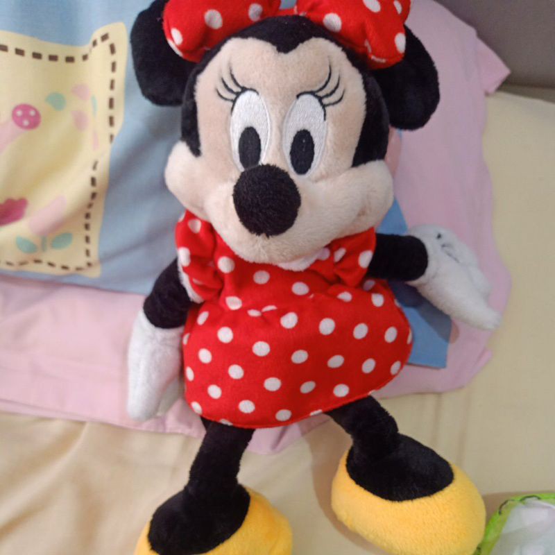 Boneka Minnie