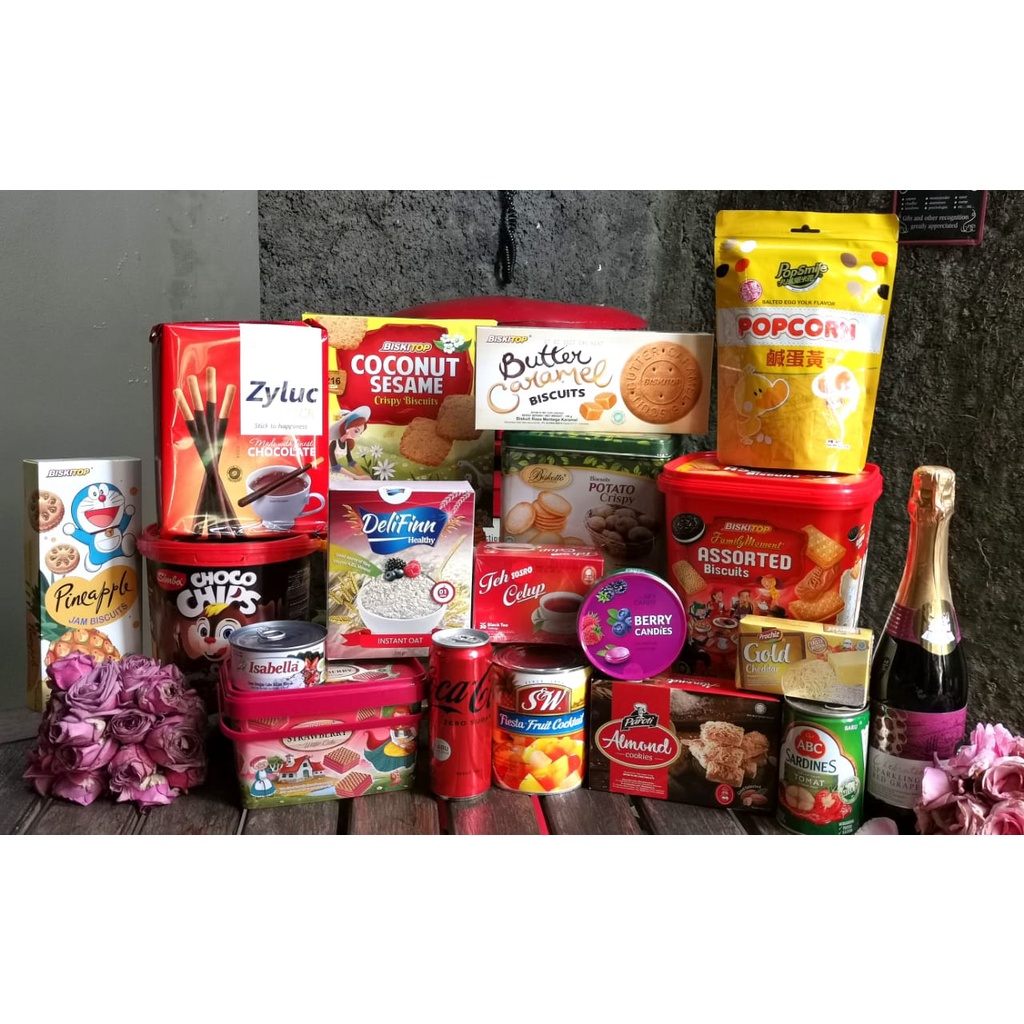 

Paket Parcel Natal 2021 / Christmas Hampers / Parsel natal / Bingkisan Tahun Baru / Ready Stok / Gift Hampers / Gift Box / Parsel Box / Hadiah Natal