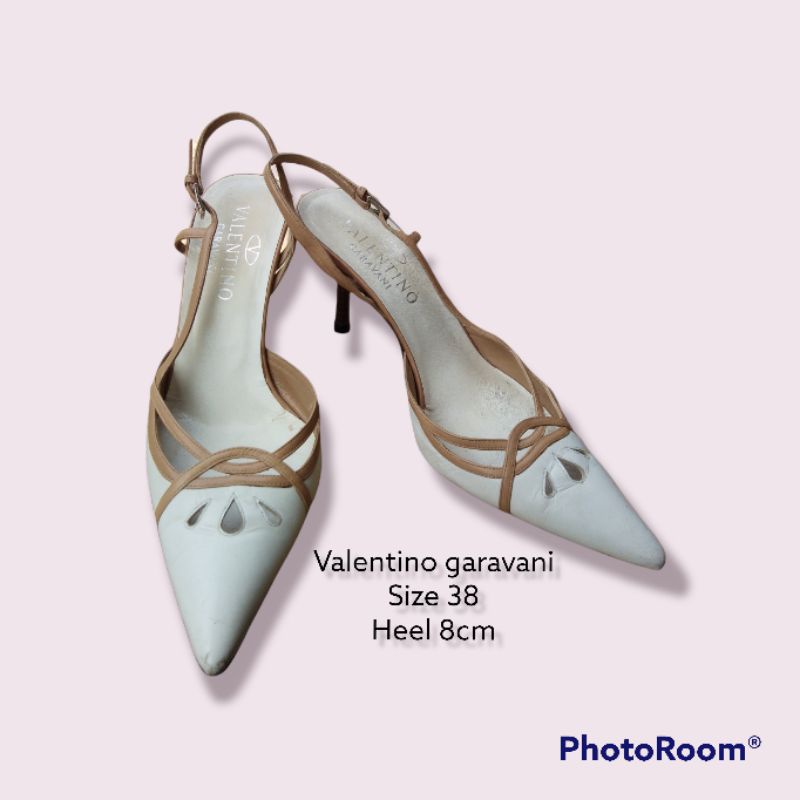 sepatu heel Valentino Garavani/ Preloved