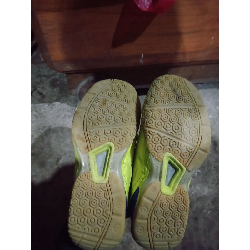 Sepatu badminton Flypower Mendut 02