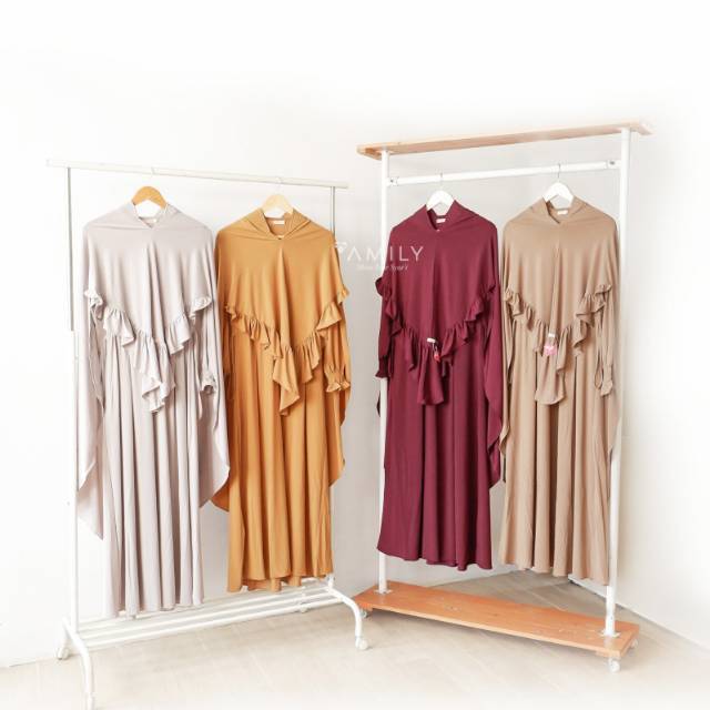 Aisy dress by Amily hijab