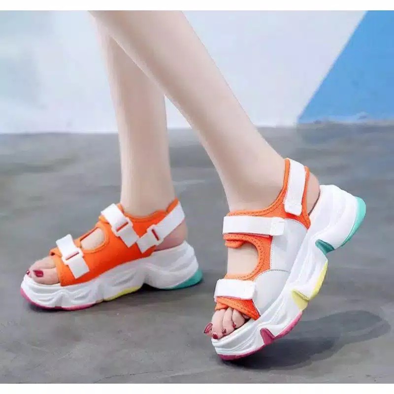 Sandal Platform Wanita Dua Strip FS267