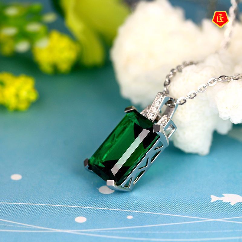 [Ready Stock]92518K Gold Emerald Pendant Necklace Elegant Graceful