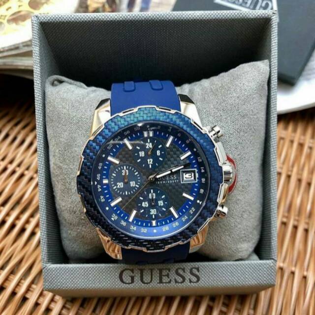 Jam Tangan Guess Pria W1047G2 ORI