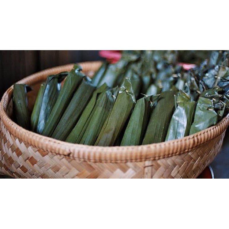 

Lontong Daun Pisang