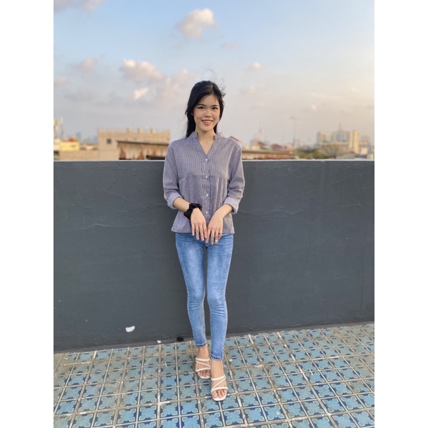 FDM-FN- Kem Ainy kemeja wanita salur bahan katun fit L 1F-HITAM UK L