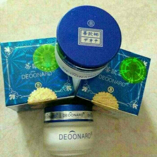 

DEONARD MALAM DUS BIRU