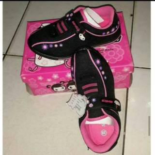  Sepatu  Sekolah  Anak  TK Paud SD Pantofel  Santica Michiko 