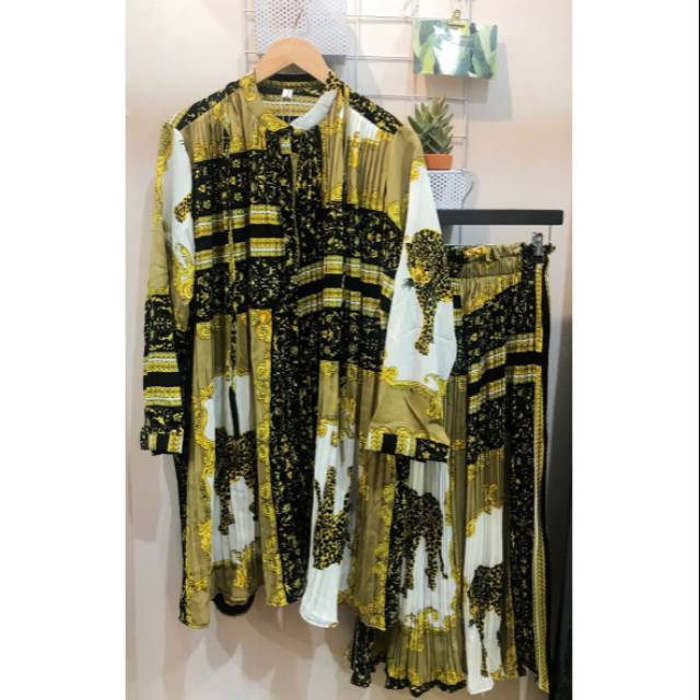 ONE SET PLISKET IMPORT PREMIUM