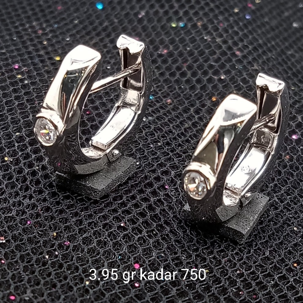 New Anting Emas 17 K - 3.95 gr Kadar 750 - 2204