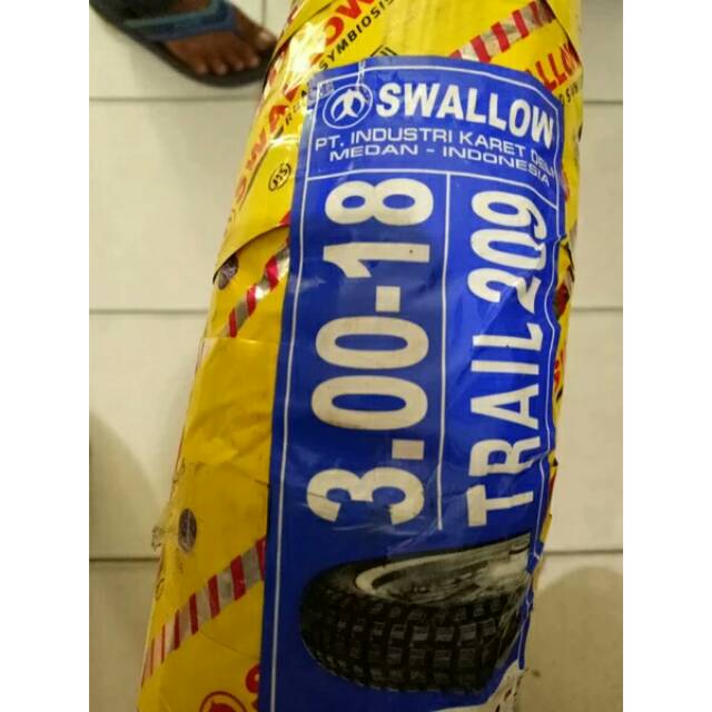 Ban Swallow 300-18 Trail 209 Bukan Tubeless
