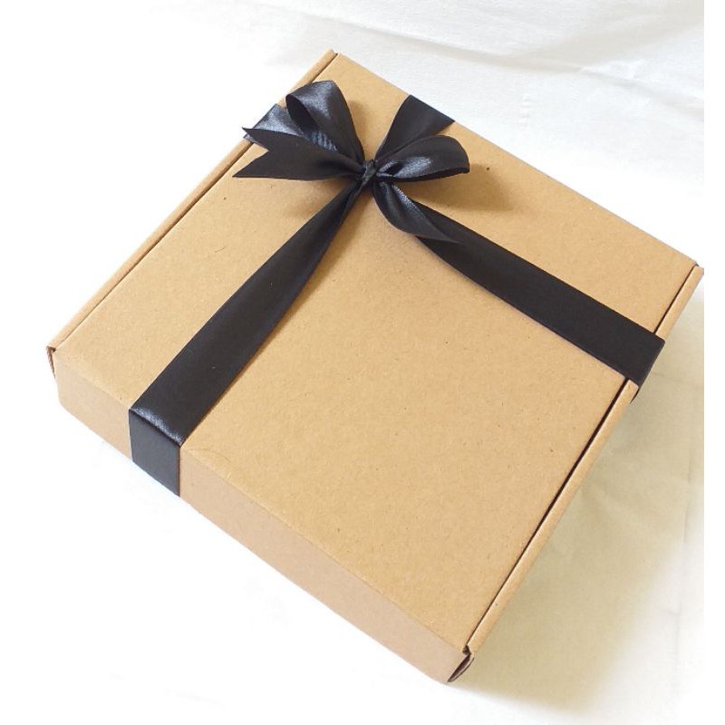 

BOX Packing + Pita & Kartu Ucapan