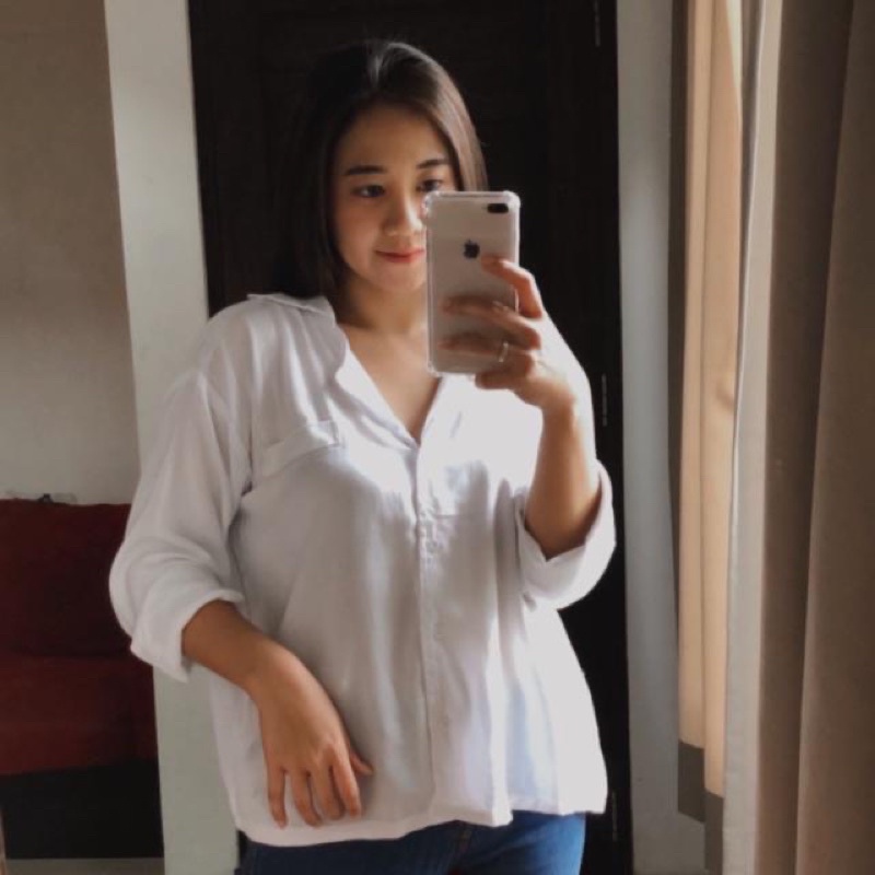 BEFAST - ZEC OOTD Wanita Kemeja NIRA / Selena Oversize Shirt / Atasan Kemeja Wanita / Kemeja Casual / Kemeja Kerja / Kemeja Polos / OOTD Wanita kek Kampus / Kemeja Lengan Panjang Terlaris