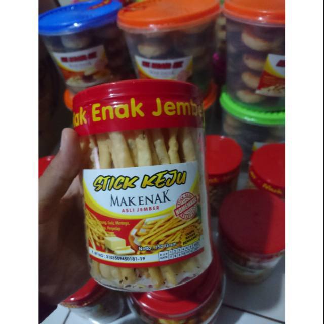 

STICK KEJU MAK ENAK JEMBER 150 GRAM/KUE/CAMILAN/SNACK/MAKANAN/MINUMAN/KUE KERING