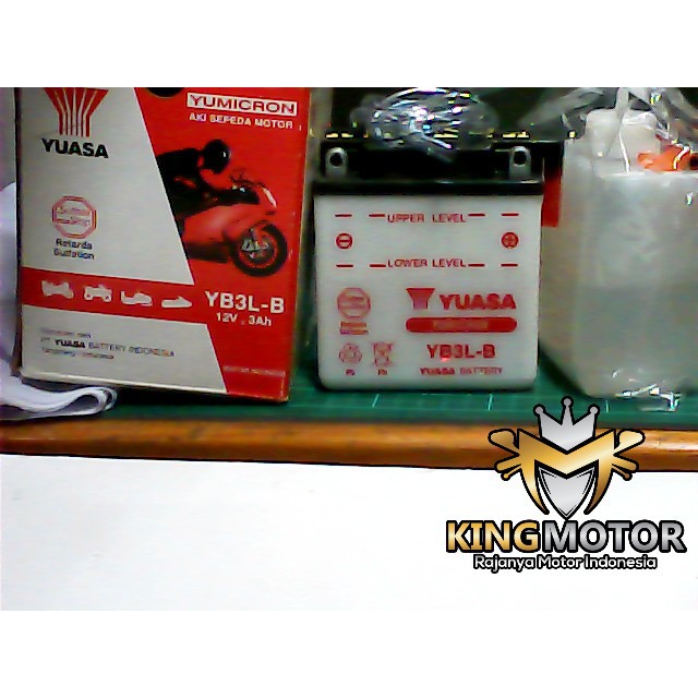 Aki Accu YB3LB Kit Basah YUASA