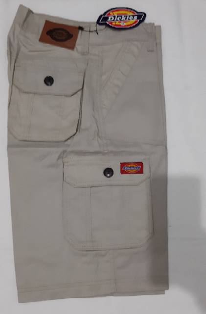 celana cargo pendek size 27 32