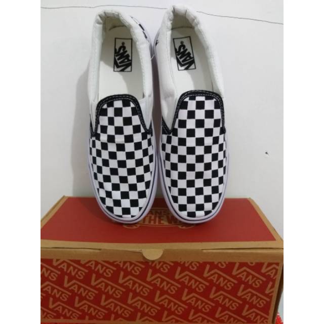 Sepatu Vans Checkerboard Putih White Sneakers Casual Kerja Kuliah Termurah Kado Hadiah Ultah Murah