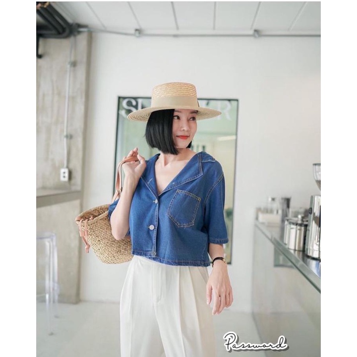 Jenas Woman Shirt Jeans Croped ( Kemeja Jins Wanita Crop -)