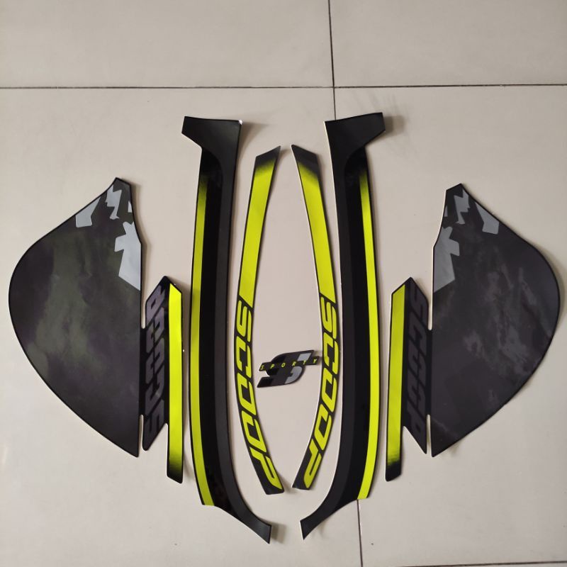 STRIPING LIST STIKER SCOOPY SPORTY NEW FI TERBARU TAHUN 2021 SCOOPY NEW sporty