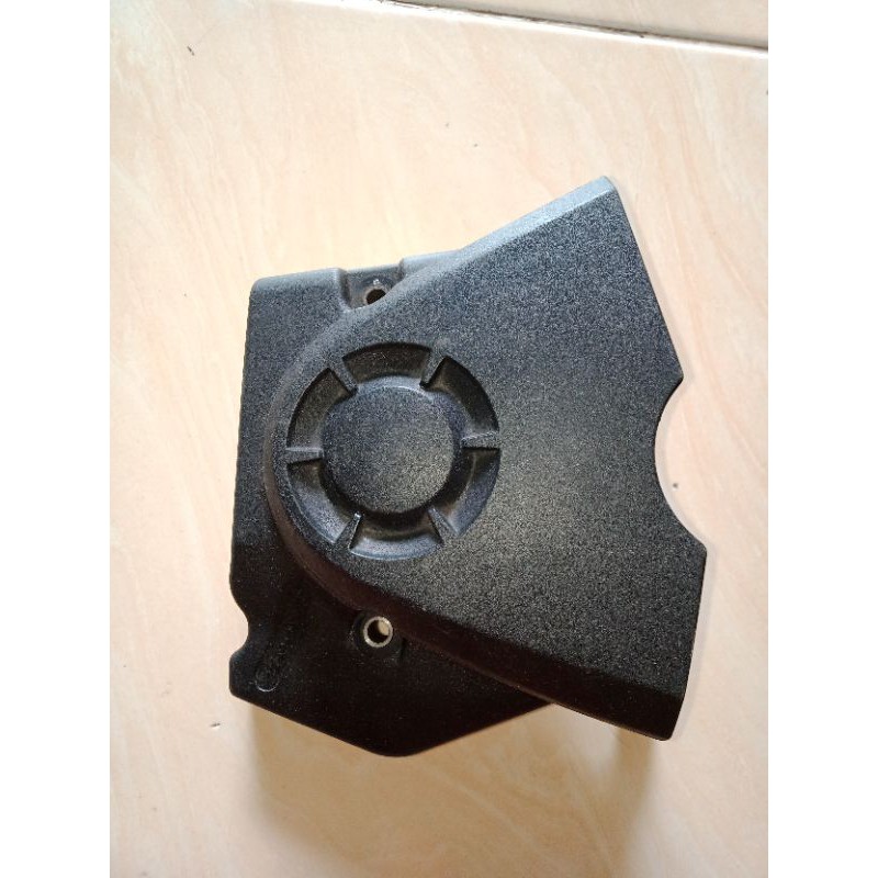 Cover pelindung tutup gir Gear depan Honda NEW CB 150 R cb150r CBR150 LED ori