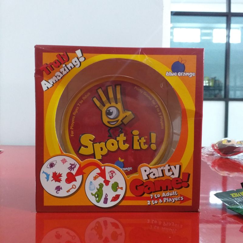 spot it board game