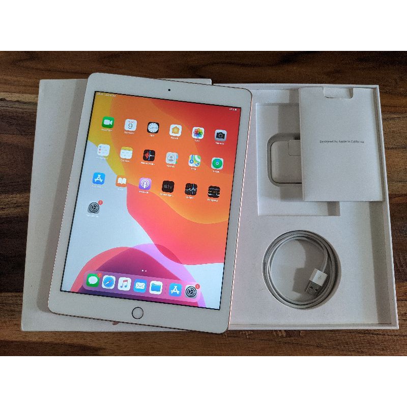 Ipad 5 wifi &amp; wifi cell 4G LTE fullset bergaransi