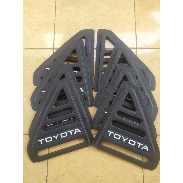 segitiga kaca mati corolla ke30 (1975-1979)