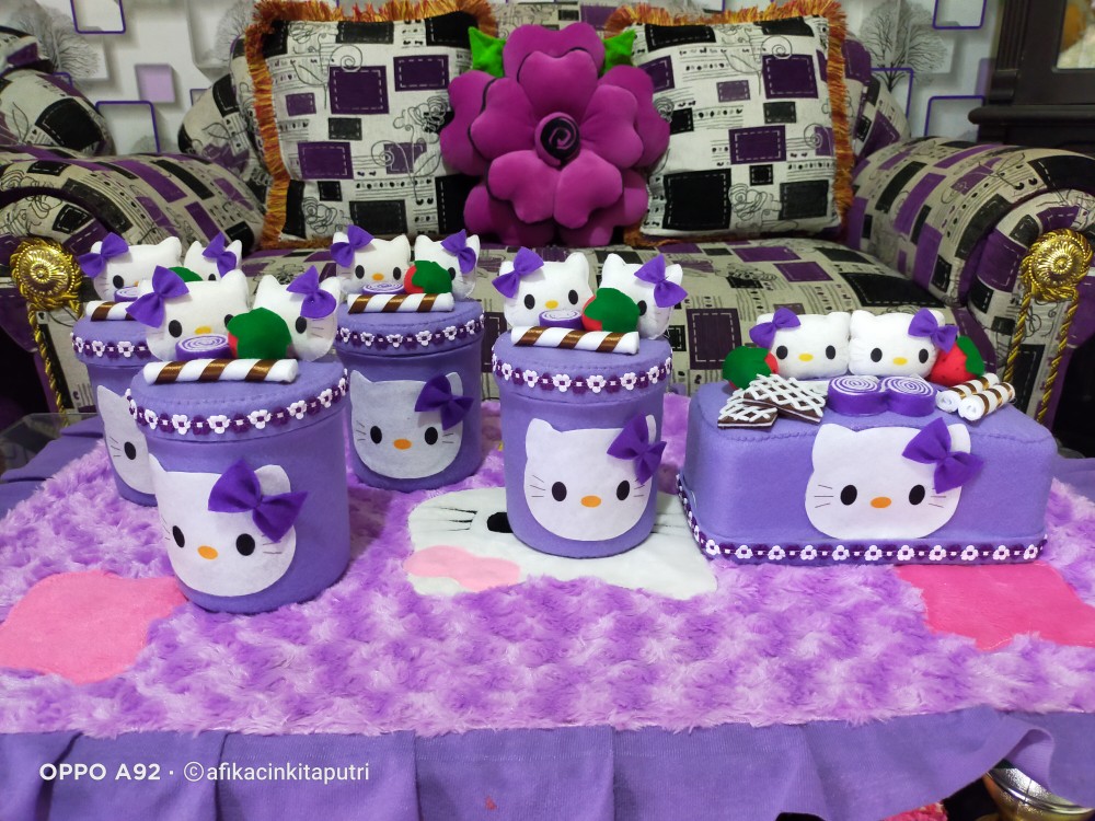 Set Toples Lebaran Hello Kitty Ungu/ Toples Lebaran Murah/ Toples Hias Termurah/ Toples Flanel