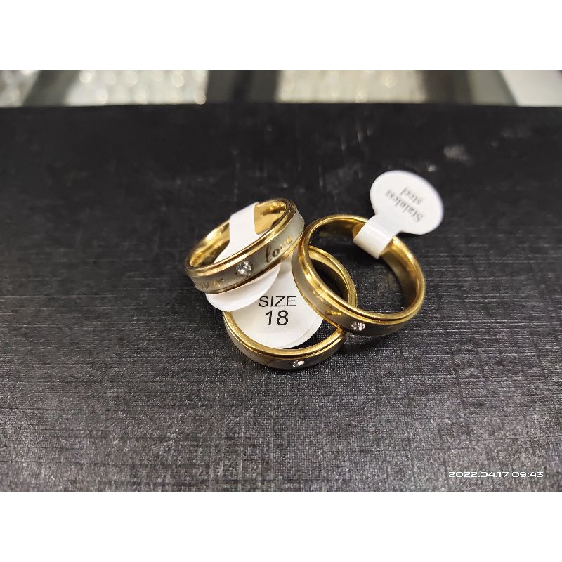 Grosir Cincin Stainless Isi 36 pcs mata Love Gold tidak karat