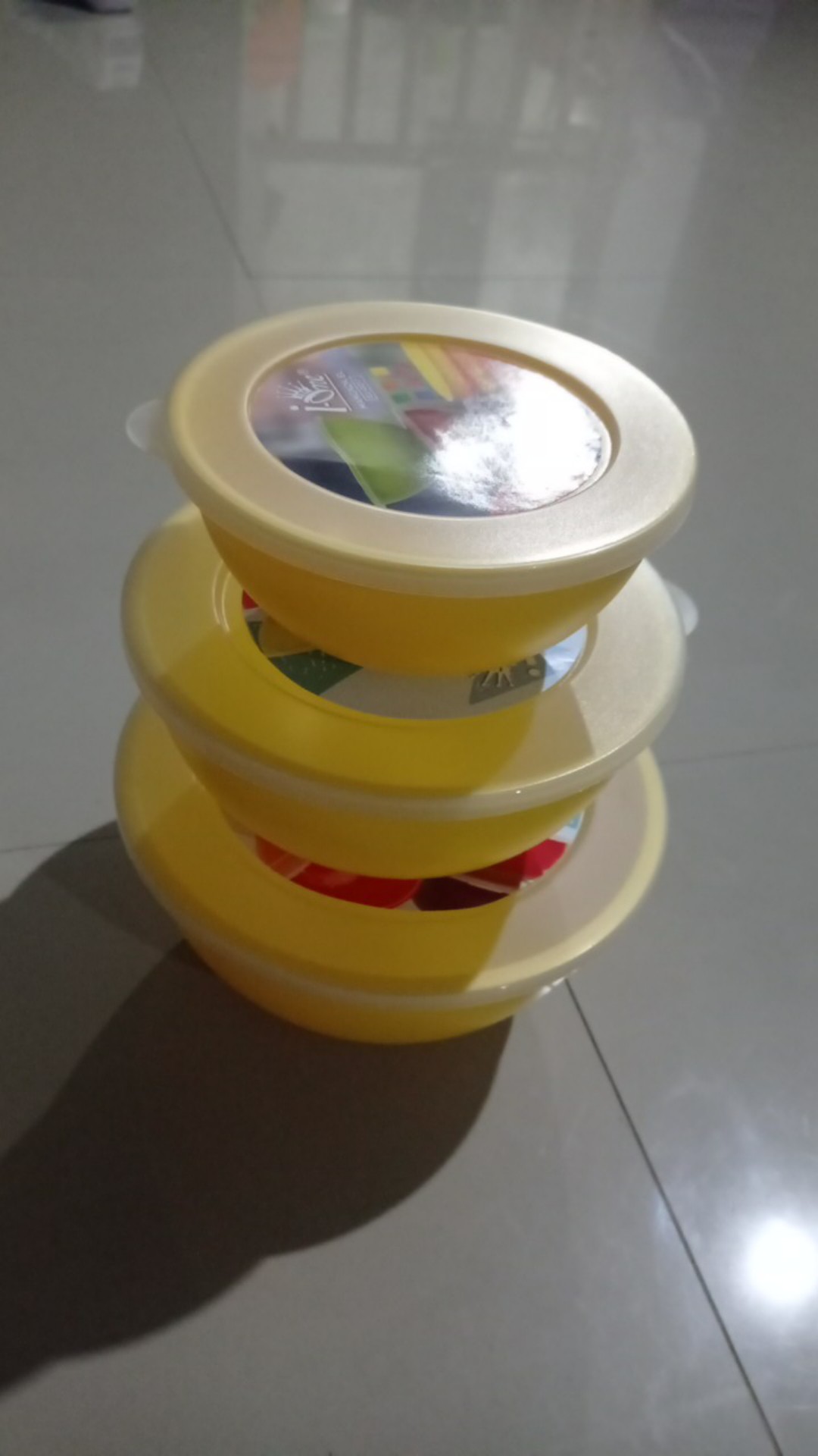 Mangkok Plastik I One El0018 Large 1 Set El 0018 ( Mangkok + Tutup )