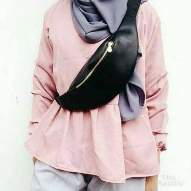 Tas Selempang Gucci Sylvie Mini Snapshot Camera Sling Bag Wanita Code 1307