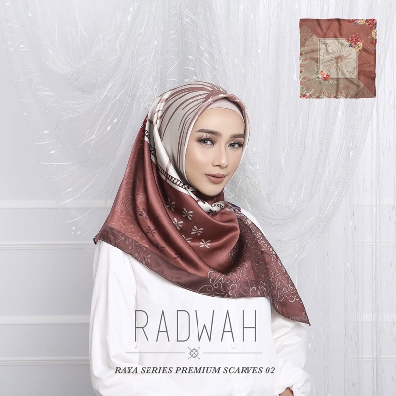Preloved Radwah Raya Series scarf two tone Premium Voal scarf wanita